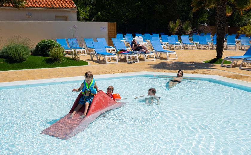 Piscine au Bois Dormant